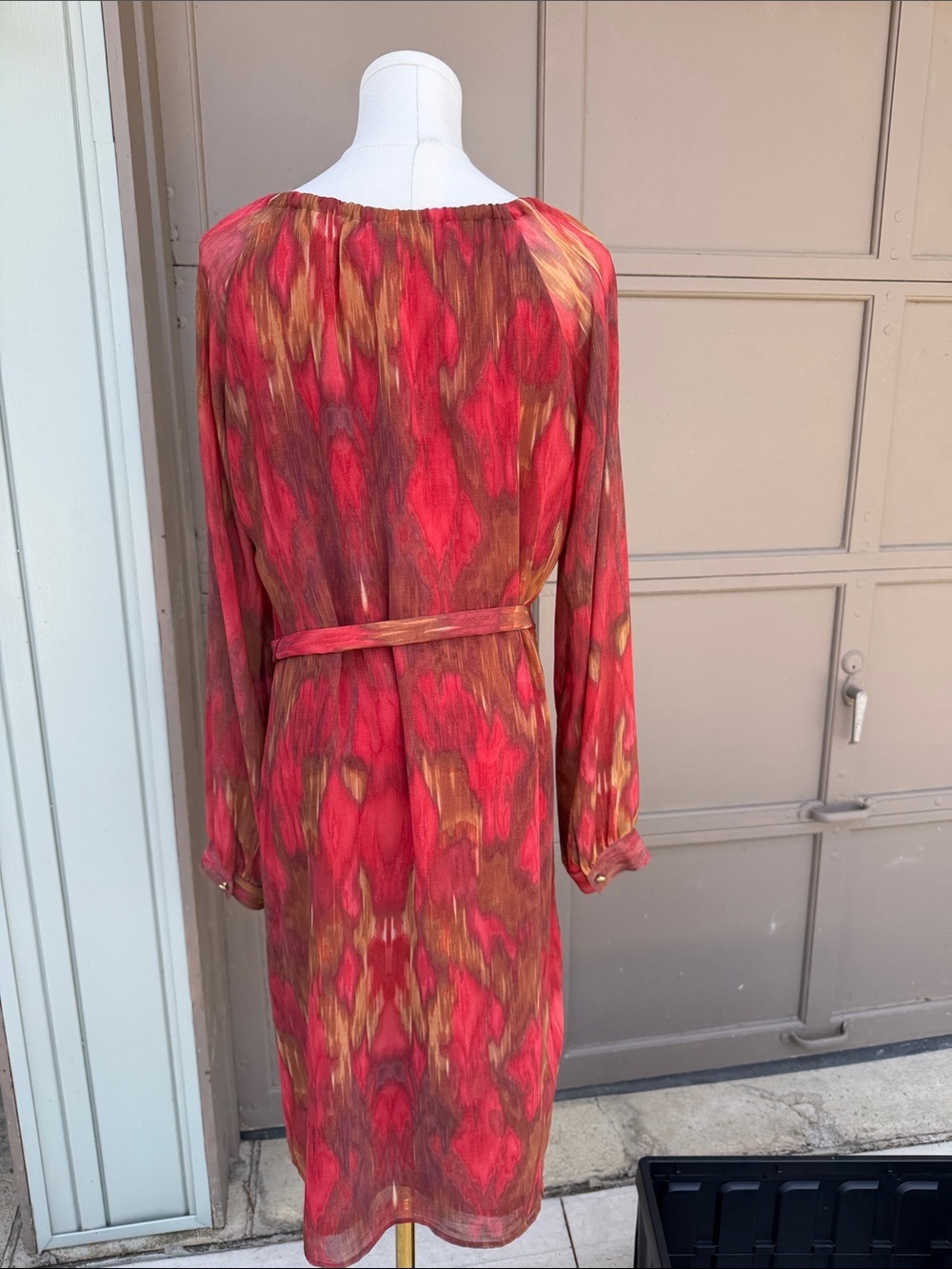 Vintage Banana Republic heritage Red and Brown Long Sleeve Tie-Waist Dress - Picture 3 of 6